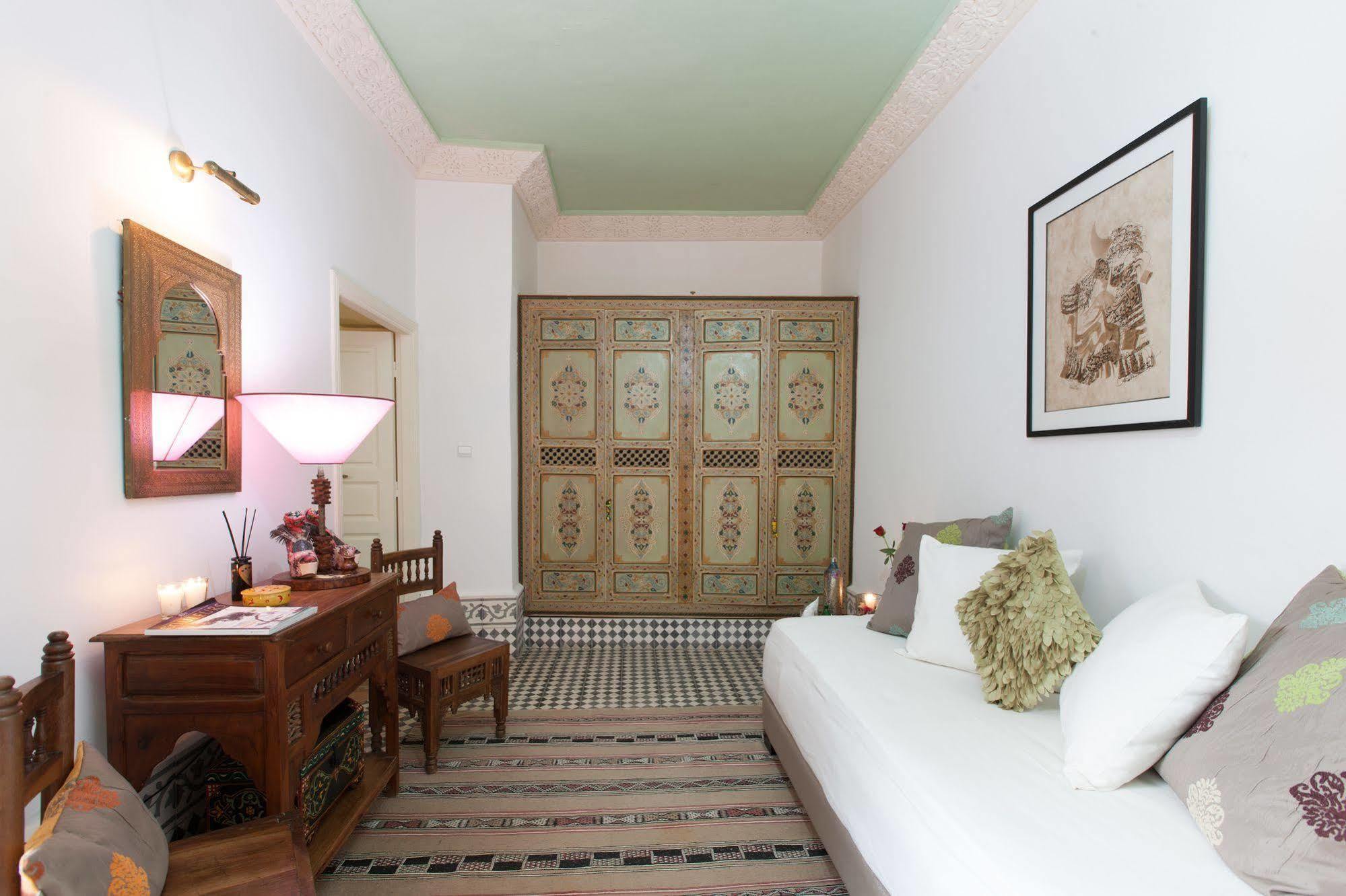 Riad Emotion Suvayr Dış mekan fotoğraf